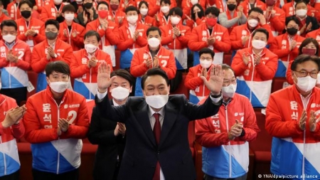 Юн Сук Ёл ерөнхийлөгч Солонгосыг хэрхэн өөрчлөх вэ?